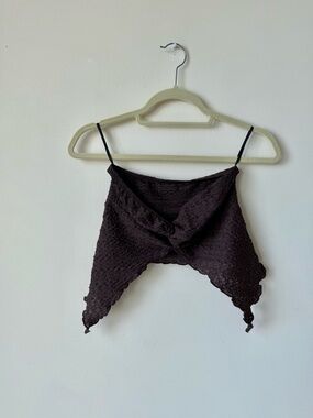SHEIN Black Textured Knot-Front Handkerchief Hem Crop Cami